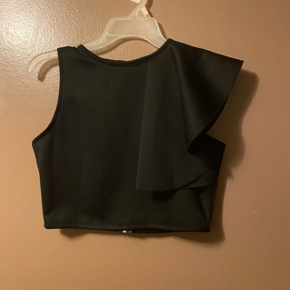 Cropped top